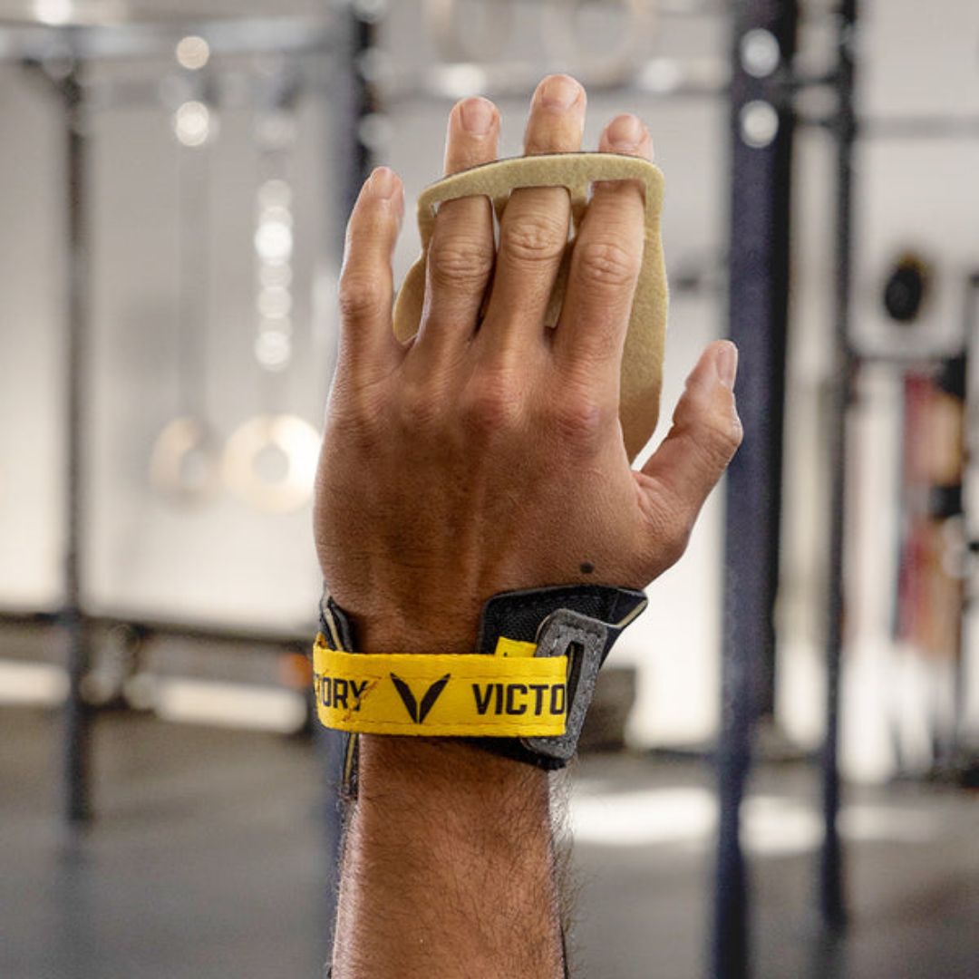 V-Series Men's Apex 3FC Victory Grips