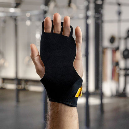 V-Series Men's Apex 3FC Victory Grips